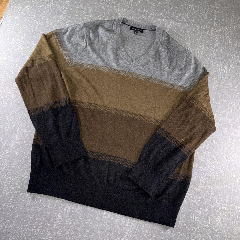 Banana Republic Sweater Mens XL Gray Brown Striped Merino Wool V Neck Knit